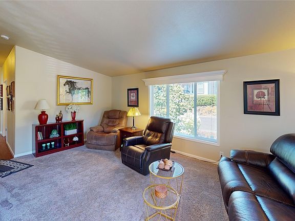4th image of 5400 Meeker Drive #85