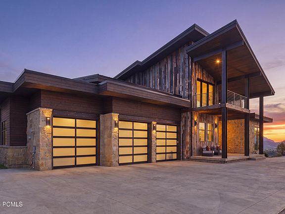 2nd image of 2069 E Oquirrh Mountain Cir