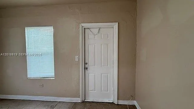 646 NW 14th Ter #EAST — Photo 20