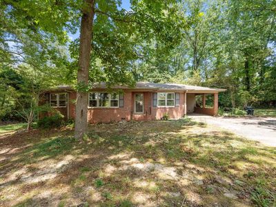 1290 Groce Meadow Rd, Taylors, SC, 29687