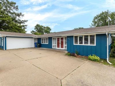 4007 El Rancho Dr, Davenport, IA, 52806