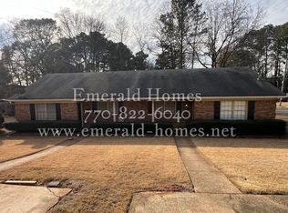396 Dixie Ct, Lawrenceville, GA 30046