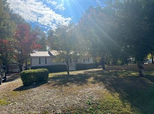 151 Corvette Ave, Parkton, NC 28371