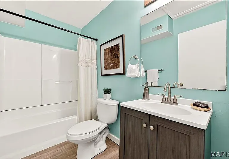 815 Cornell Ave — Photo 22