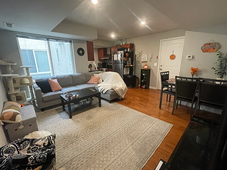 620 S 42nd St #2 — Photo 2