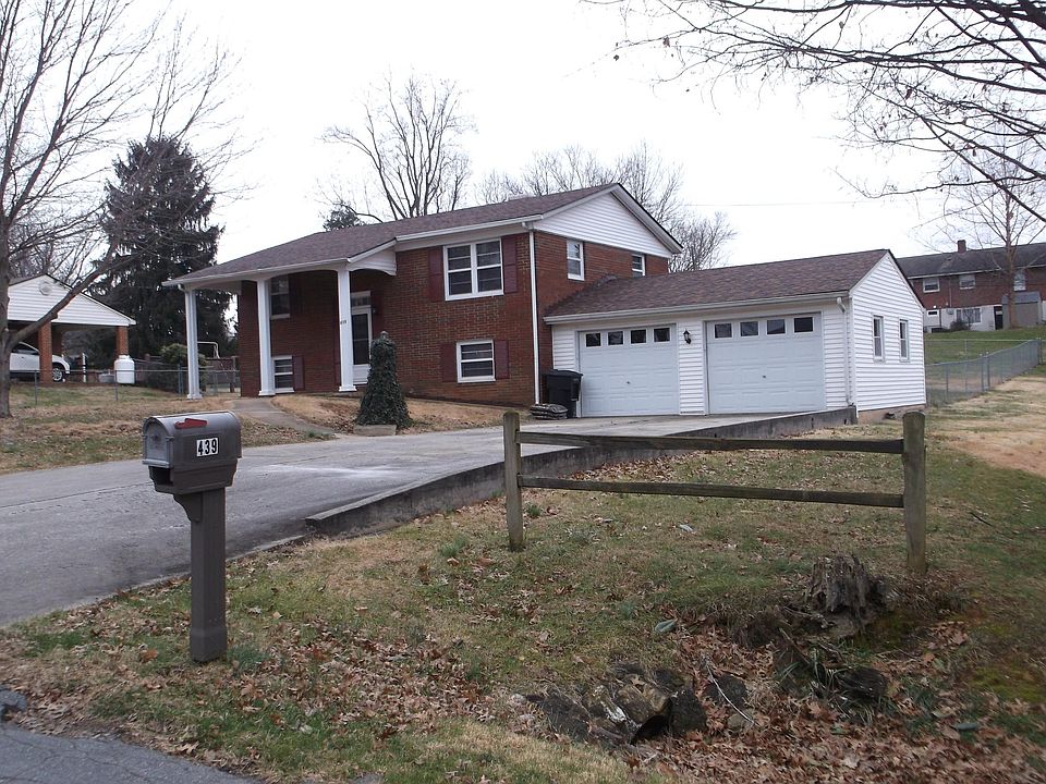 1st image of 439 Petty Ave