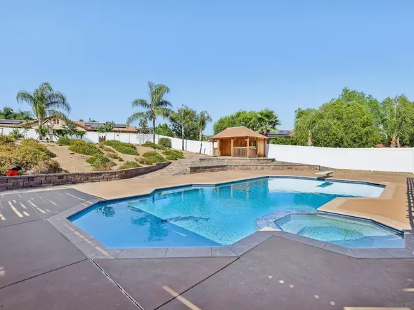16548 Open View Rd, Ramona, CA 92065