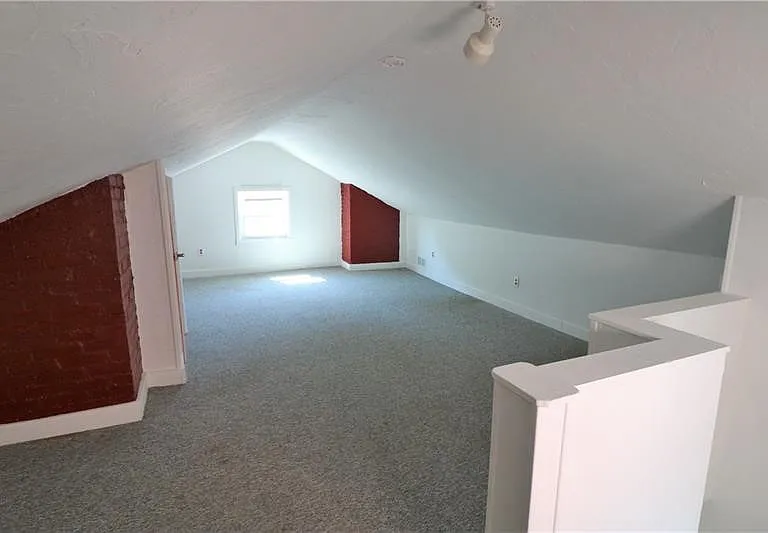 193 Castle Shannon Blvd #2 — Photo 12