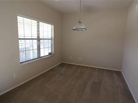 2nd image of 617 Twin Knoll Dr