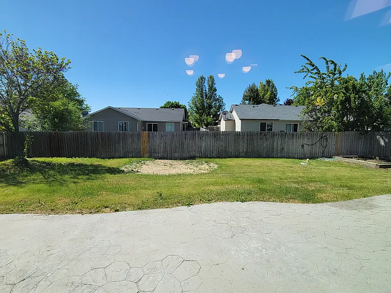 11461 Sanders St — Photo 11