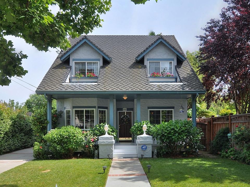 1st image of 88 Lester Ave