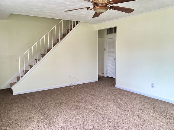 1656D648-EA4E-4172-93C0-9FE87FC92A5B