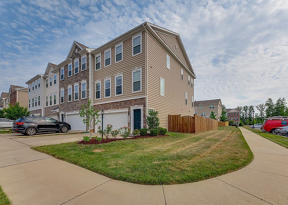 1st image of 6836 Bryson Cir