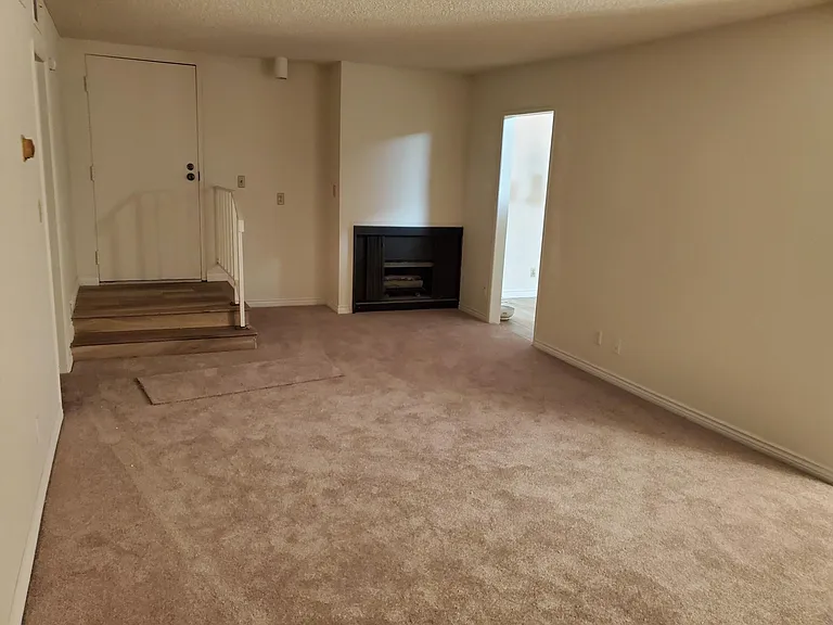 277 Pleasant St #215 — Photo 1