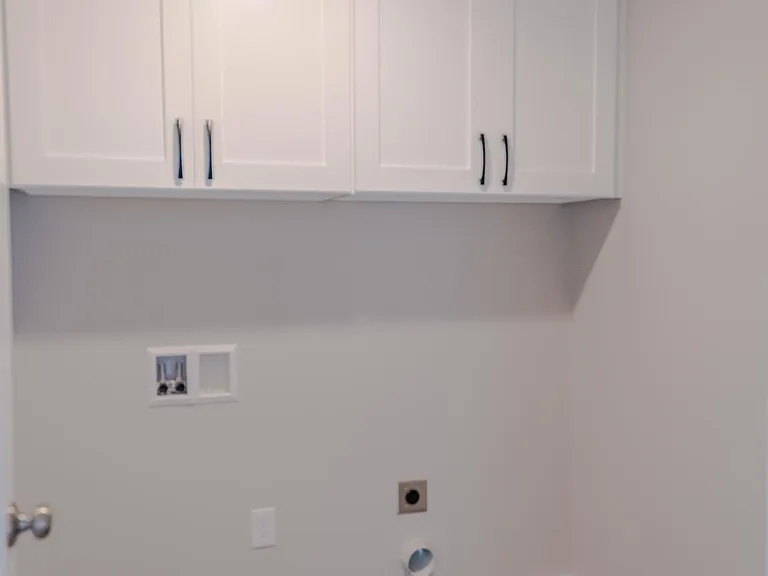 2nd floor washer & dryer
