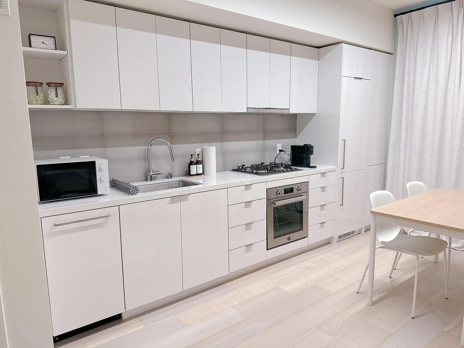 Studio, 377 sqft, $4,200 — Photo 2