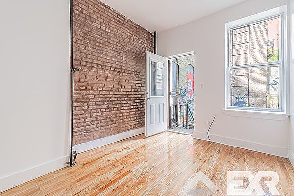1st image of 13 Humboldt St APT 2L