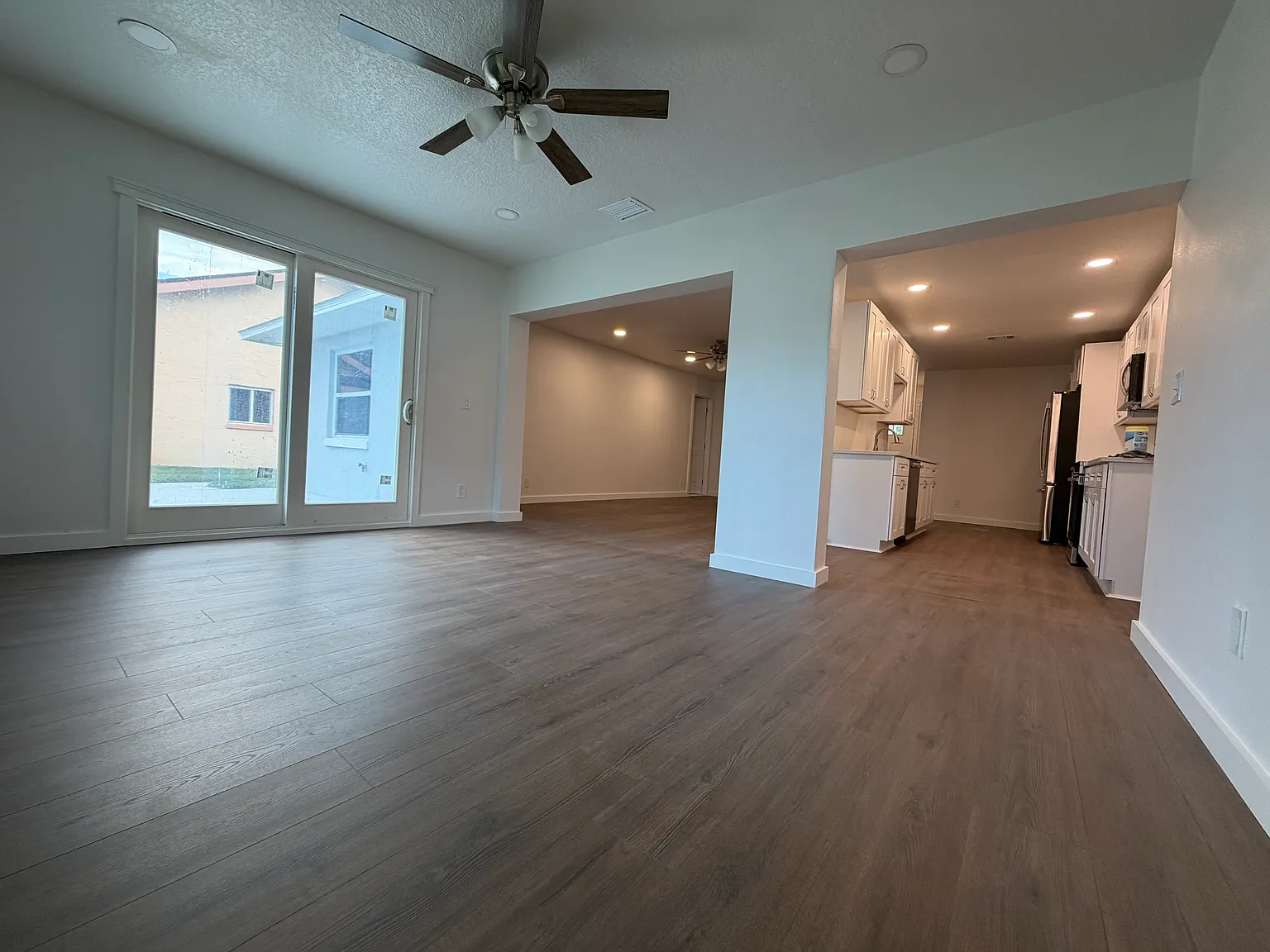 109 Florida Park Dr — Photo 4