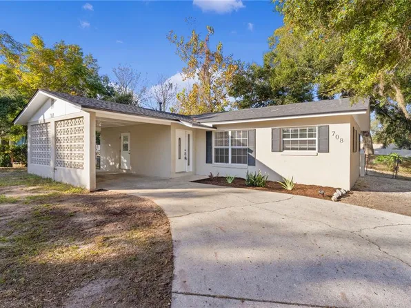 708 Dennis Ave, Fruitland Park, FL 34731