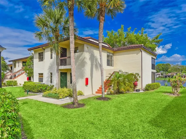 21827 Arriba Real #L, Boca Raton, FL 33433