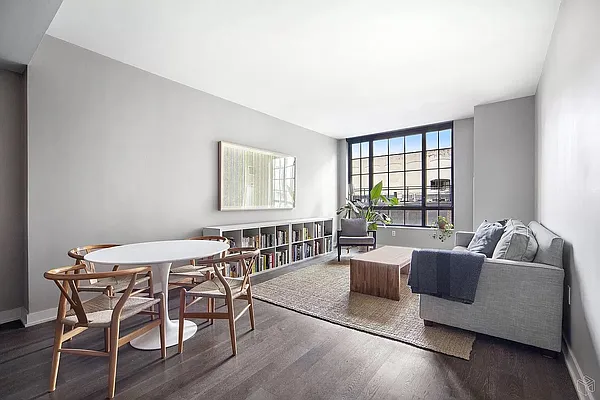 Rented by Compass | media 7