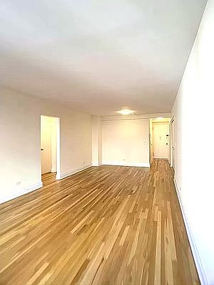 1st image of 127 E 15th St #1