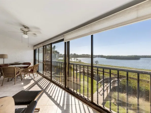 1512 Pelican Point Dr #261, Sarasota, FL 34231