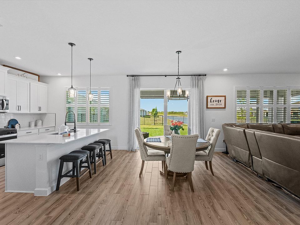 1st image of 10222 SW Orana Drive