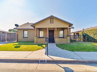 235 W Alluvial Ave, Pinedale, CA 93650