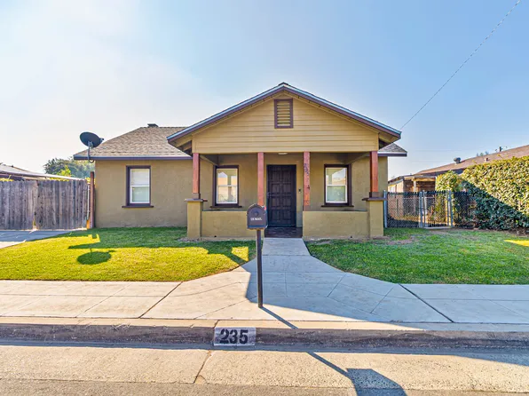 235 W Alluvial Ave, Pinedale, CA 93650