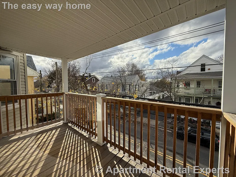 194 Sherman St