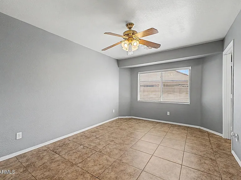 11207 W Hopi St — Photo 14