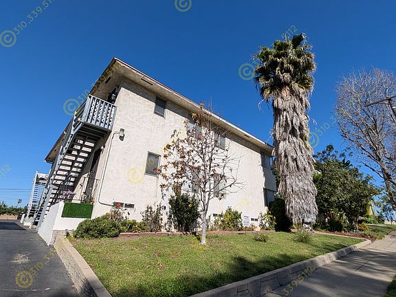 3rd image of 5473 Alvern Cir
