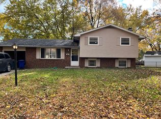 6132 Oakfield Dr E, Columbus, OH 43229