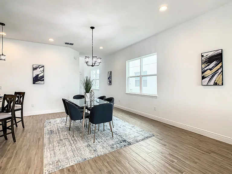 15707 Vetta Dr — Photo 55