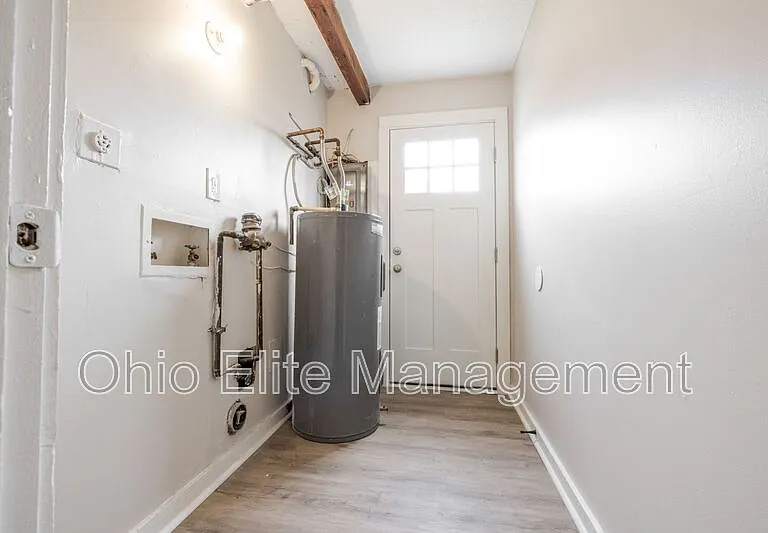 3088 Grasmere Ave — Photo 8