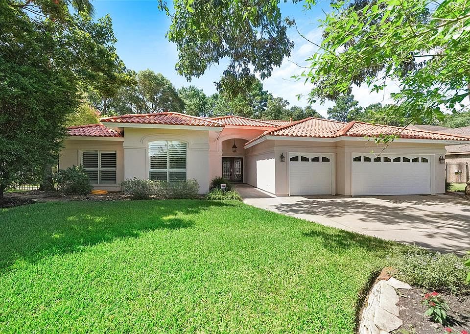 1st image of 72 La Jolla Cir