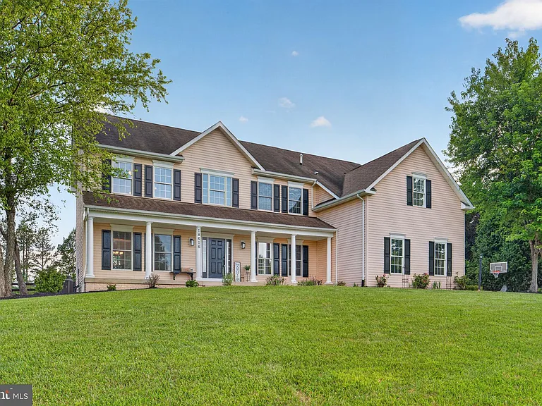 18616 Foggy Bottom Rd — Photo 103
