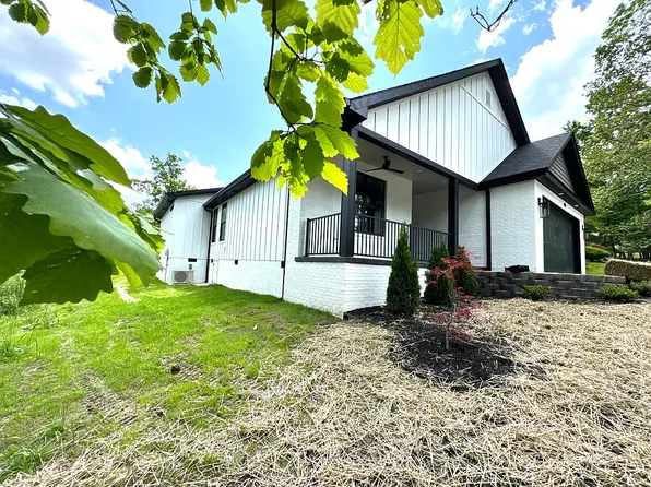 456 Lakeview Dr, Fairfield Glade, TN 38558