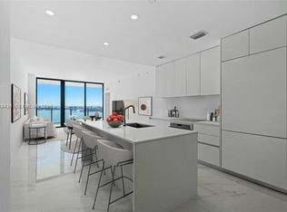 700 NE 24th St #3204, Miami, FL 33137