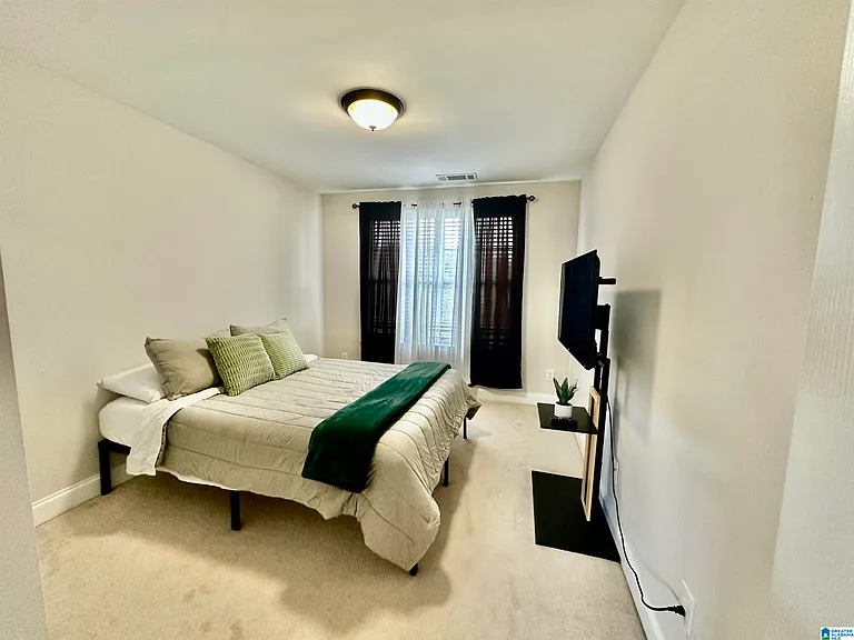 277 Creekside Ln — Photo 30