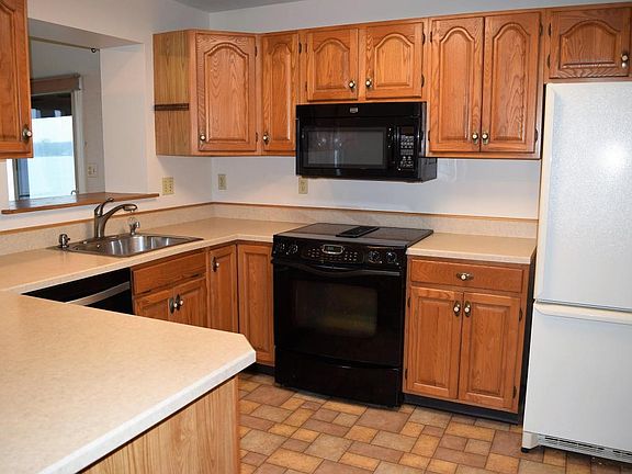 2nd image of 23576 S Shore Dr
