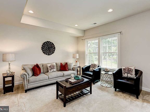 4th image of 13751 Senea Dr