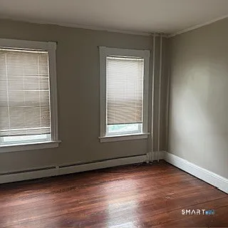 2 bed, 1.0 bath, 1000 sqft, $1,700 — Photo 4