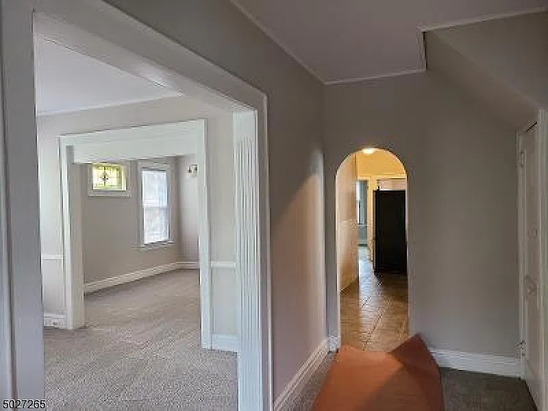 2 bed, $2,350 — Photo 2