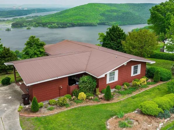 470 County Road 224, Scottsboro, AL 35769