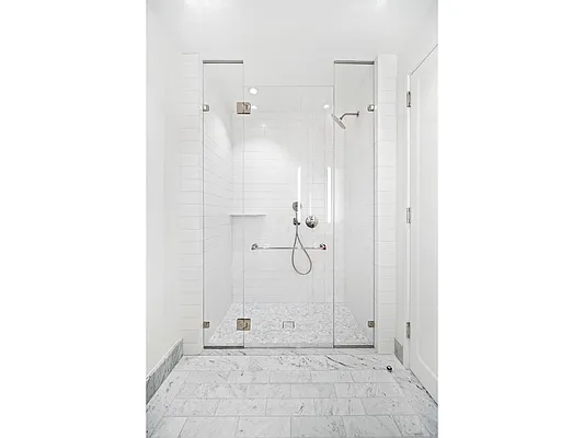 Rented by Douglas Elliman | media 44