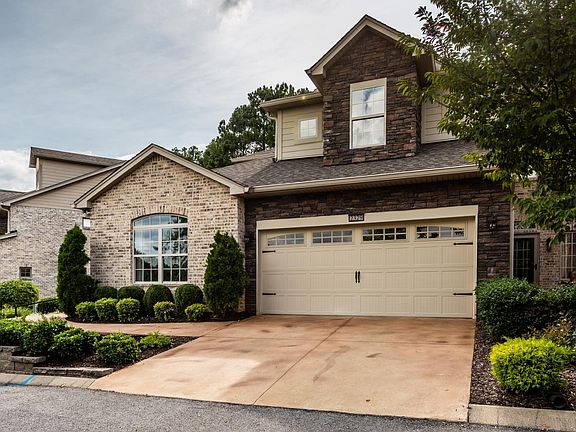 2nd image of 2329 River Terrace Dr #16