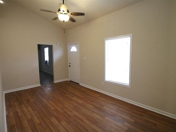 2nd image of 21630 E Knox Dr Ste 1