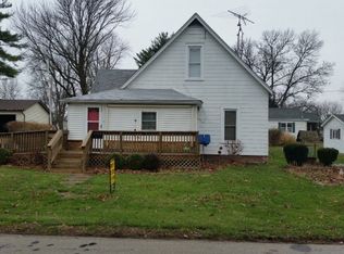 402 S Seminary St, Georgetown, IL 61846